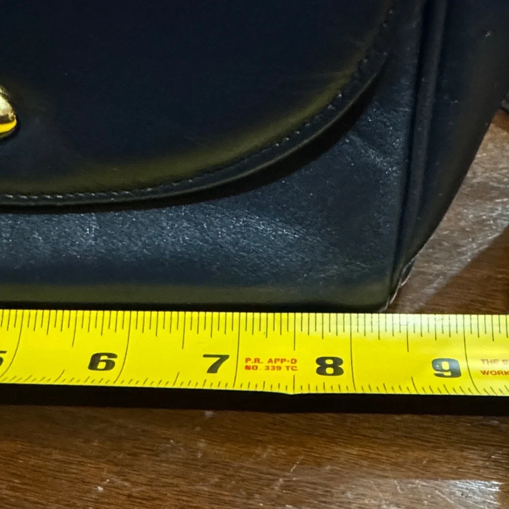 Elegant Navy Leather Bally-Style Shoulder Bag Georgetown Leather Design - Picture 7 of 12